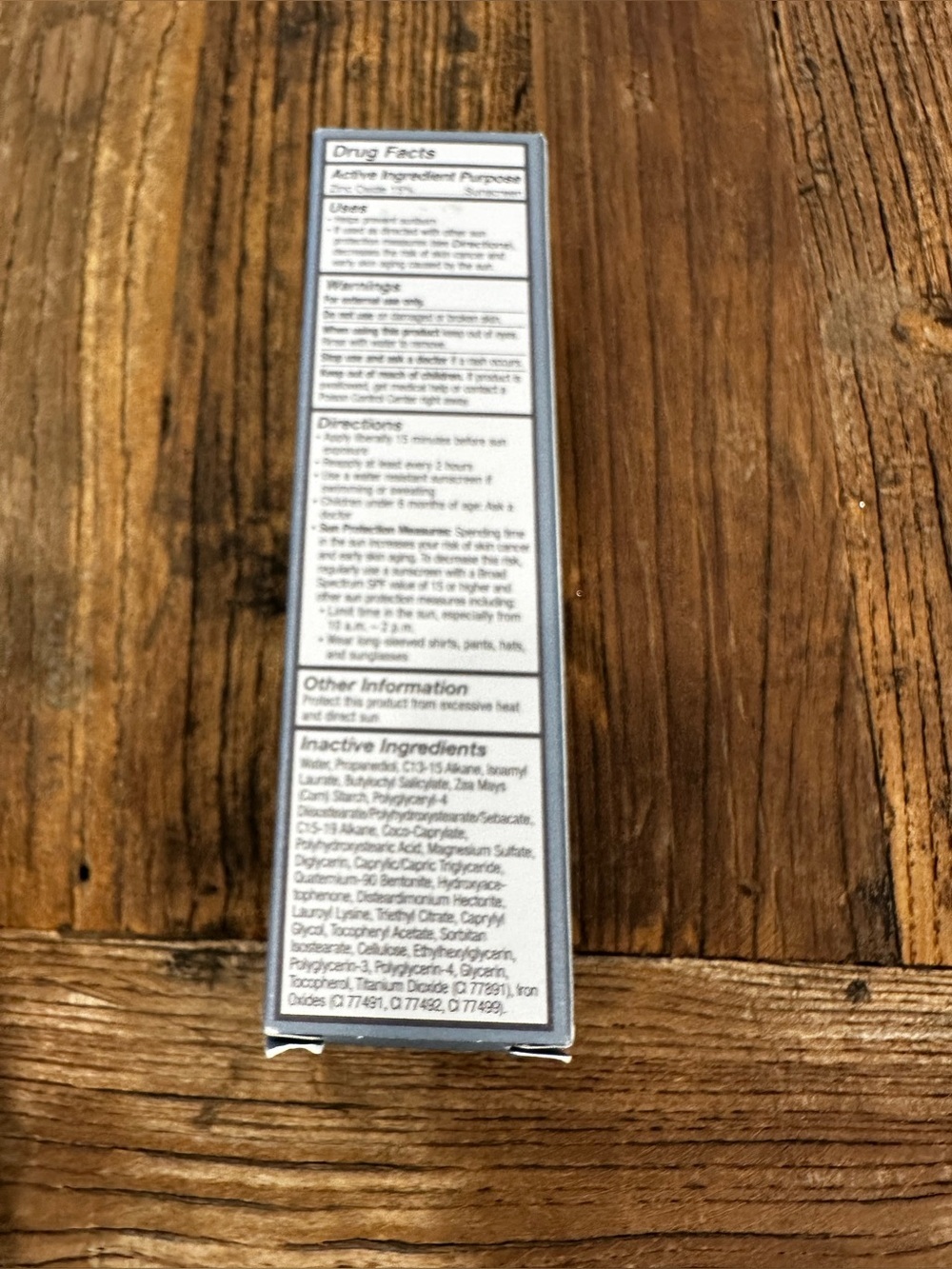 Merit The Uniform Tinted Mineral Sunscreen SPF 45 - Light Blue - Picture 3 of 5